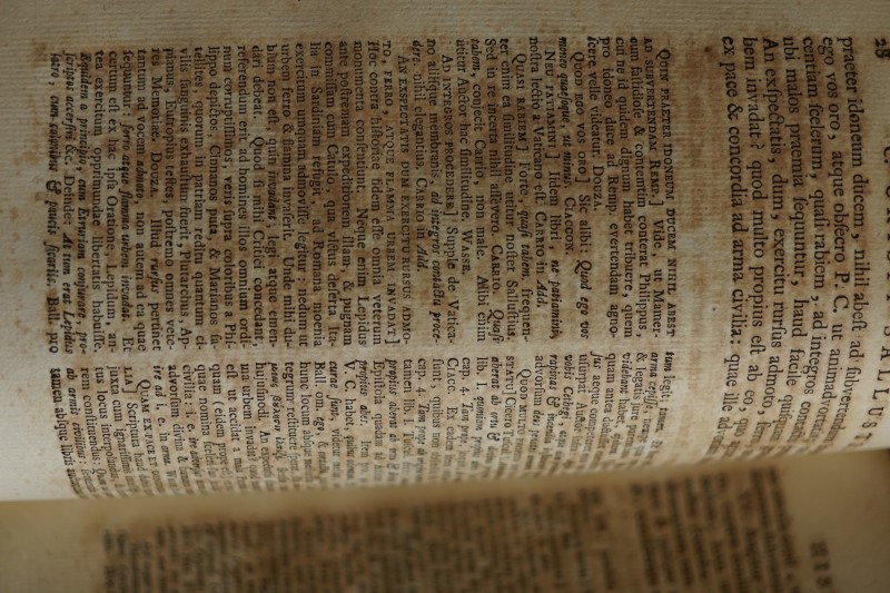 SALLUSTII QUAE EXSTANT -  CUM NOTIS INTEGRIS - ATQUE SELECTIS